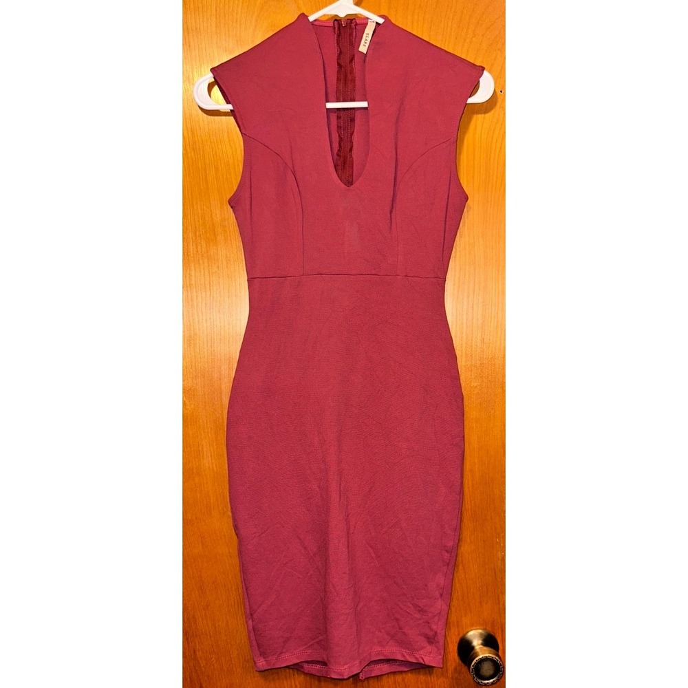 GLARE Burgundy Sleeveless V Neck Form Fitting Bodycon Dress Small Made in USA